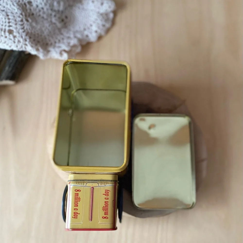 Coca-Cola Classic Vintage Tin Delivery Truck - Picture 7 of 7